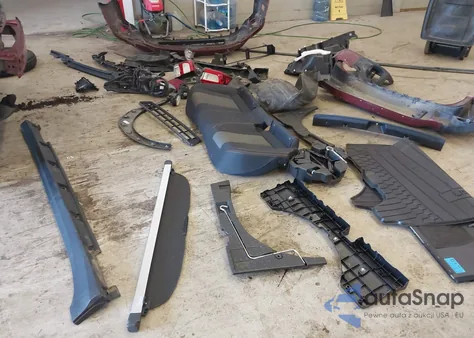 2019 Subaru Crosstrek 2.0I Premium from USA, damaged, VIN JF2GTACC4KH399650